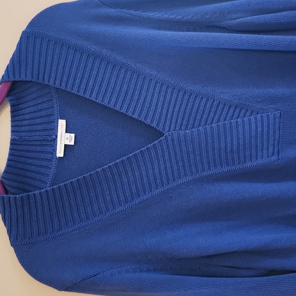 Isaac Mizzrah LiVE Blue V-Neck Women's Sweater Size 1x - Picture 2 of 7